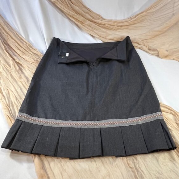 Banana Republic Womens Dark Gray Pencil Skirt Rose Ribbon Size 2 - Picture 8 of 9